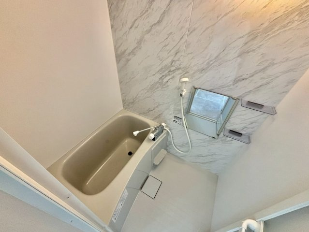 Fleur若菜町の浴室