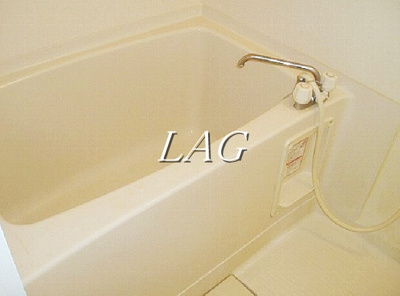 【浴室】 | フルール・ド・リス | お風呂です。