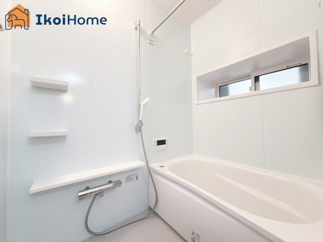 明石市大久保町駅前1丁目　中古戸建の駐車場|●年中無休：見学時間9:00～20:00・当日予約可●駅地下ですが、駐車場は1台にございます！