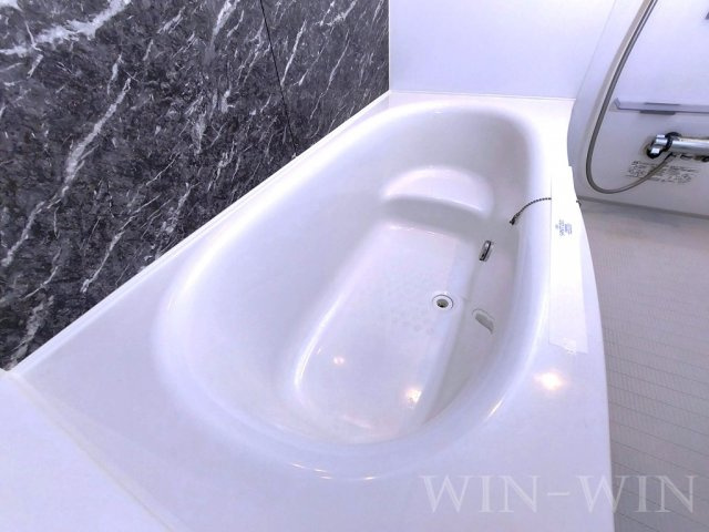 エスポワールK&L Ⅳの浴室