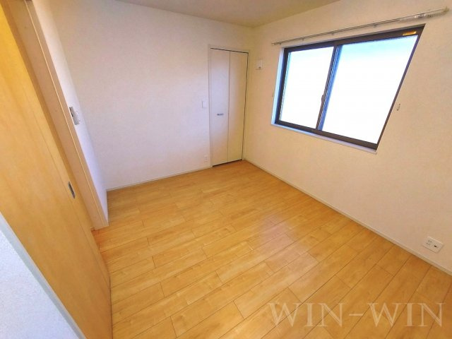 エスポワールK&L Ⅳの洋室