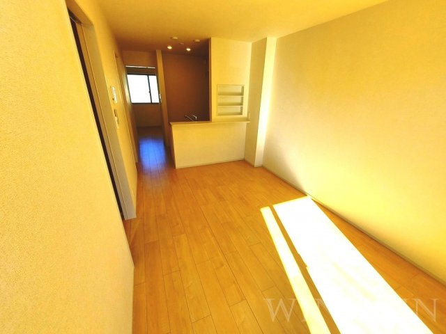 エスポワールK&L Ⅳの居間・リビング