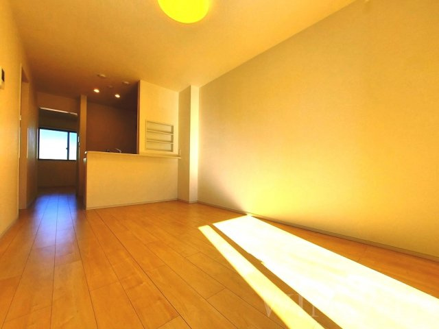 エスポワールK&L Ⅳの居間・リビング