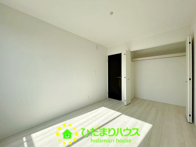 久喜市青葉５期　新築一戸建て　01　グラファーレデザイン　の収納