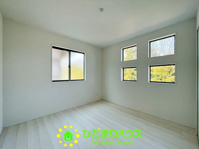 久喜市青葉５期　新築一戸建て　01　グラファーレデザイン　の子供部屋