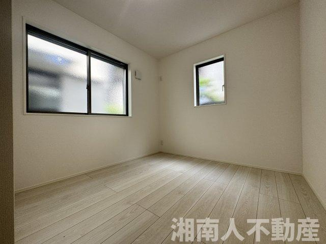 鎌倉市玉縄２丁目５０５新築戸建ての洋室|使い勝手のいい洋室です