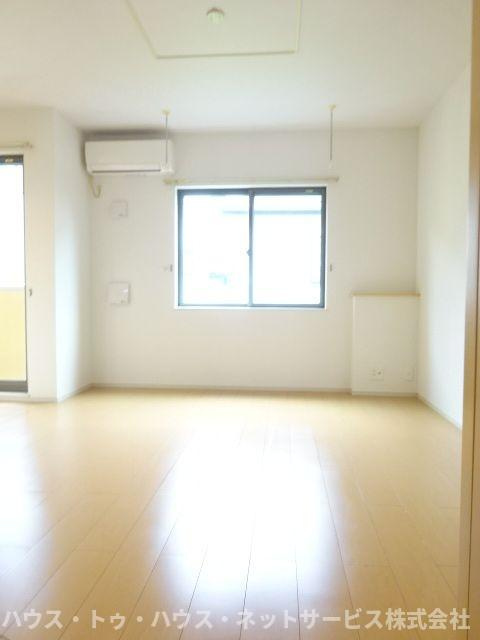 フェアリー・ローズⅢの居間・リビング