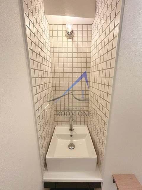 朝日巣鴨マンションの洗面所|洗面台です。