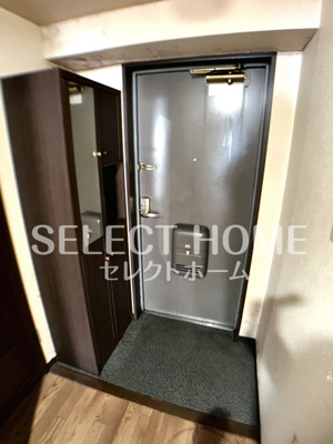 【玄関】 | ＴＲＵＳＴＹ２１ | 毎日通る玄関はこちらです