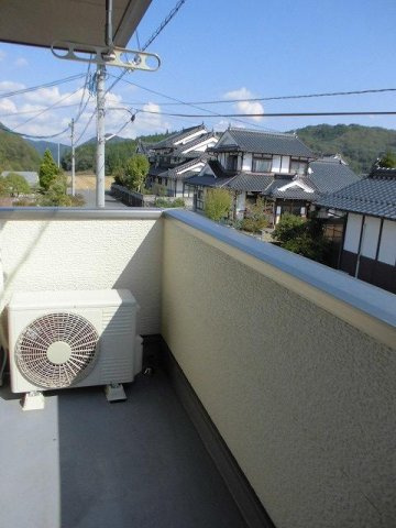 パストラルのぞみが丘Ⅰのバルコニー|落ち着いた時間を過ごせるバルコニーです