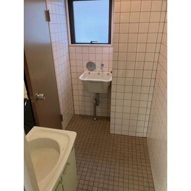 マスダエレメントビルのトイレ