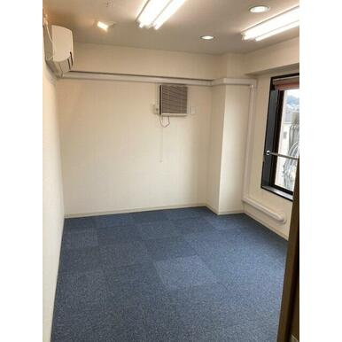 マスダエレメントビルの内装