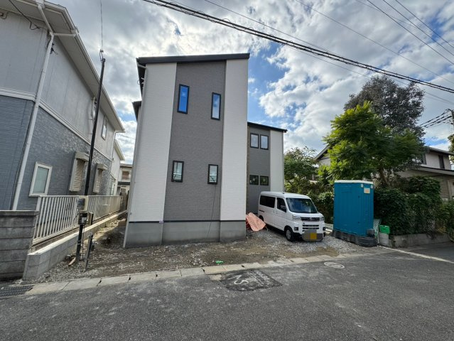 ーAdoble＋アドブル＋ー小倉南区八幡町7期　【小倉南区　新築戸建て】の外観|現地撮影　2025,11,28　ーAdoble＋アドブル＋ー小倉南区八幡町7期　【小倉南区　新築戸建て】