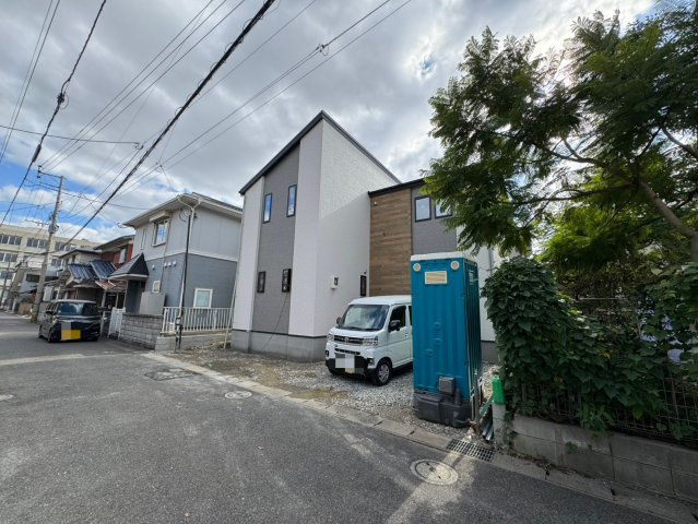 ーAdoble＋アドブル＋ー小倉南区八幡町7期　【小倉南区　新築戸建て】の前面道路含む現地写真|現地撮影　2025,11,28　ーAdoble＋アドブル＋ー小倉南区八幡町7期　【小倉南区　新築戸建て】