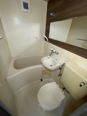 御堂ハイツの浴室|イメージとして同建物他部屋を表示しています