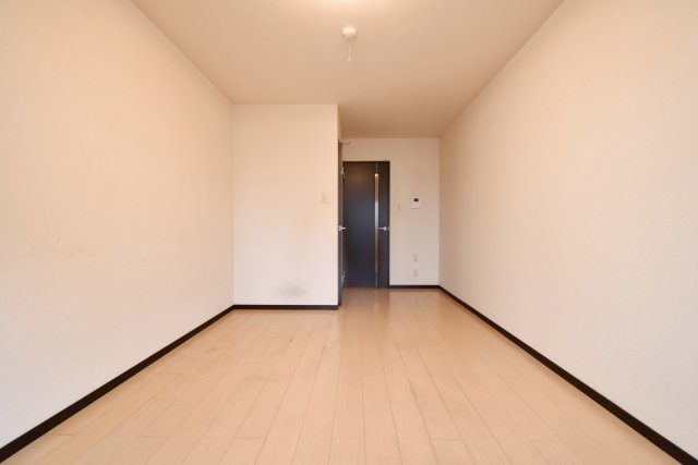 フジパレス夙川江上町の居間・リビング