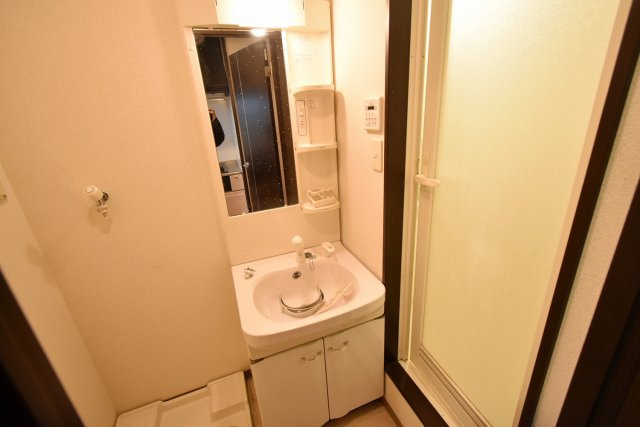 フジパレス夙川江上町の独立洗面台