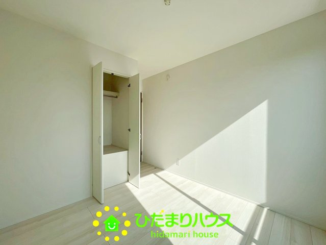 久喜市青葉５期　新築一戸建て　02　グラファーレデザインの収納