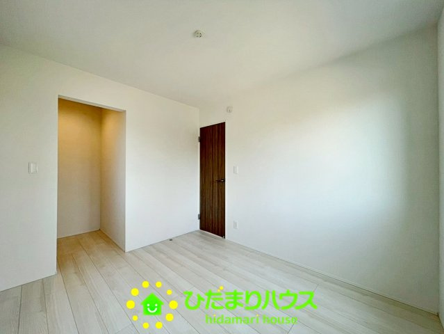 久喜市青葉５期　新築一戸建て　02　グラファーレデザインの収納
