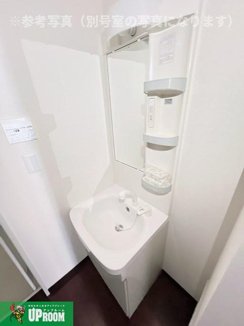 アンプルール リーブル サクラージュの洗面所