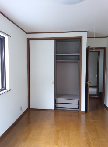 本山中町3丁目戸建の内装