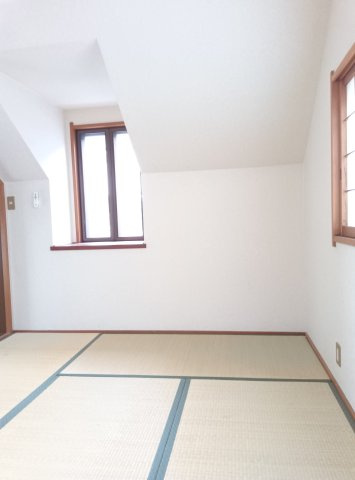 本山中町3丁目戸建の和室