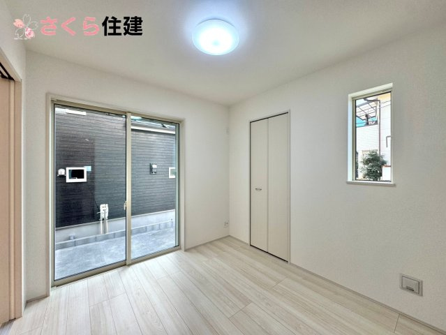 Heartful-Town 　中久保二丁目4363番　Ａ棟の内観：施工例|同社施工物件の写真です。※建具やフローリング、その他仕様が違う場合がございます。									
