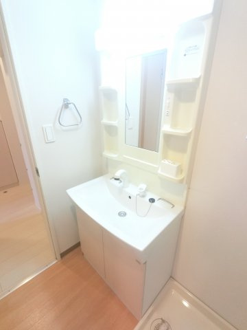 【独立洗面台】