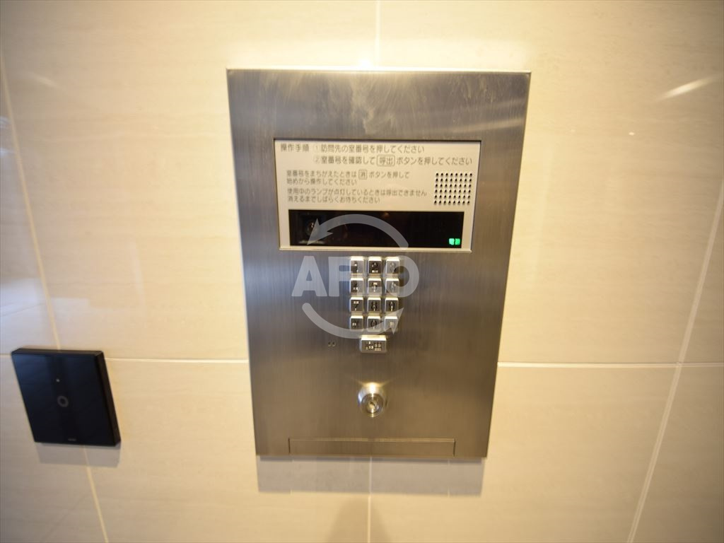 アーバネックス心斎橋Ⅱのセキュリティ|アーバネックス心斎橋II　エントランスオートロック