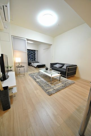 アーバネックス心斎橋Ⅱの居間・リビング|アーバネックス心斎橋Ⅱ　リビング・ダイニングスペース