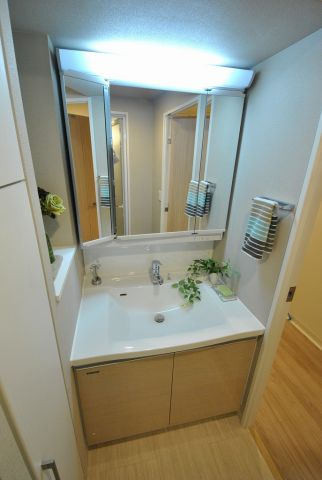 アーバネックス心斎橋Ⅱの独立洗面台|アーバネックス心斎橋Ⅱ　独立洗面化粧台