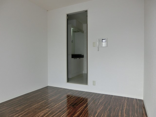 大阪市淀川区十三本町２丁目の賃貸マンションの寝室