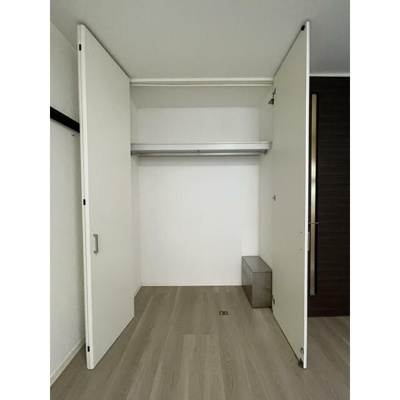 【収納】 | レコルト中野 | クローゼット完備。