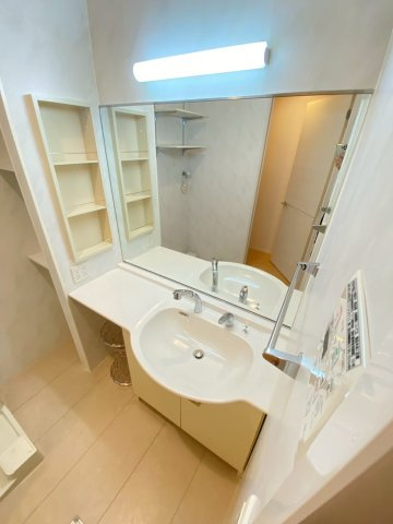 【独立洗面台】