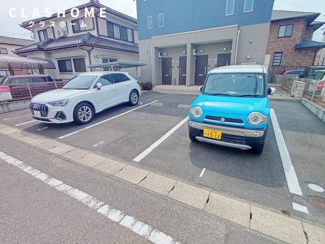 グレンディール　　刈谷市近郊の賃貸はクラスホーム刈谷店の駐車場