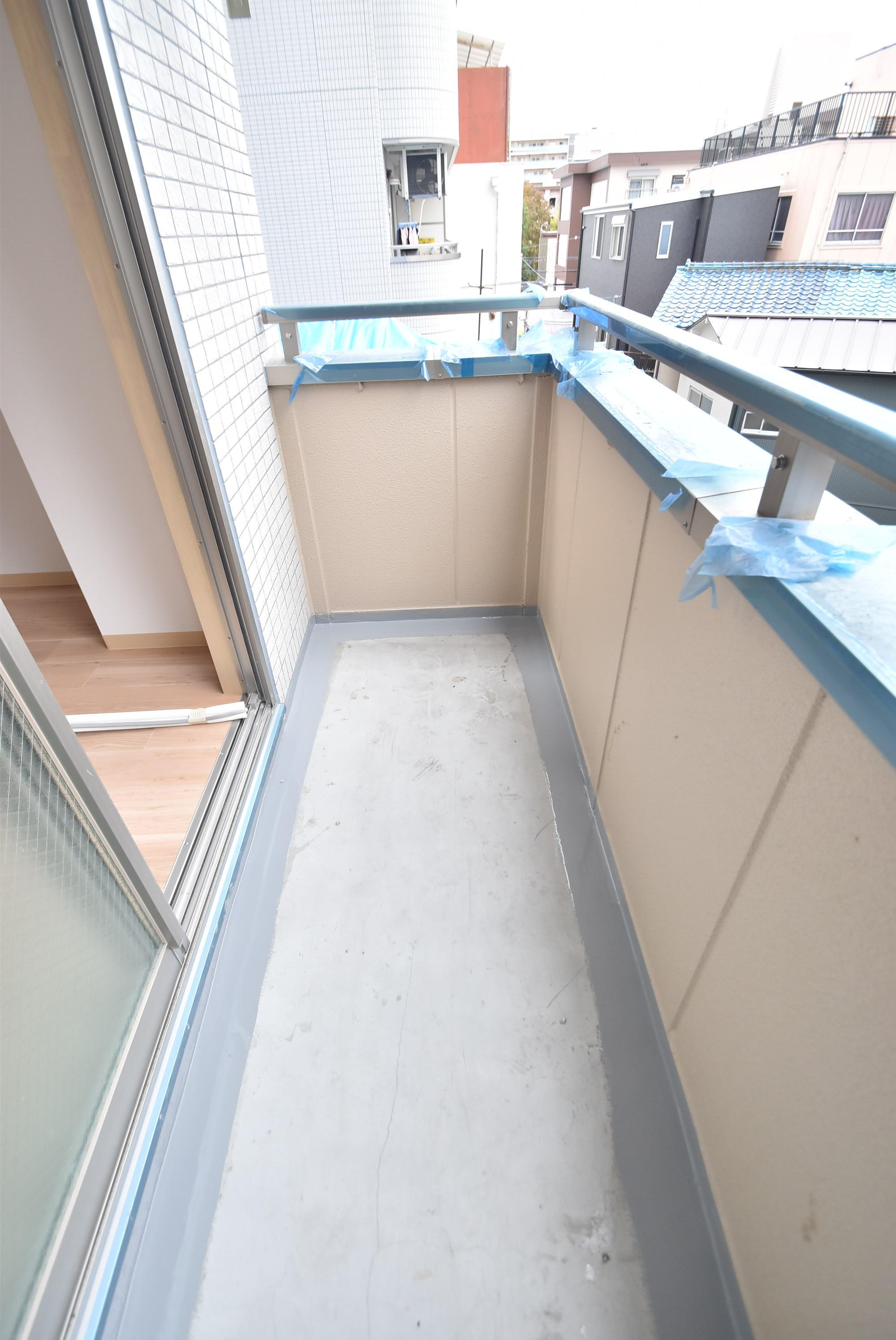 大阪市都島区都島本通３丁目の賃貸マンションのバルコニー