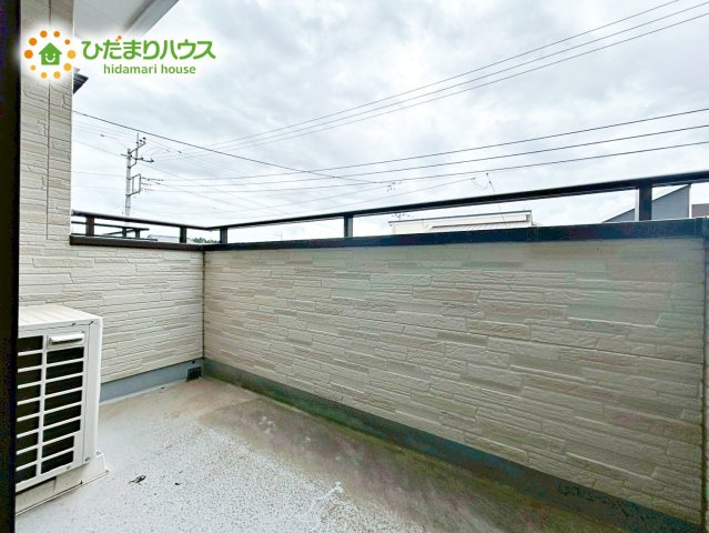 【バルコニー】 | 茨城町桜の郷　中古戸建 | 南側に面したバルコニー！お洗濯物がよく乾きます♪