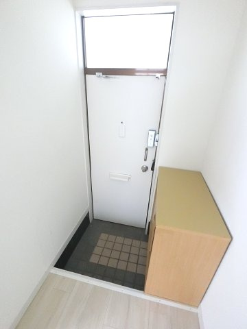 【玄関】
