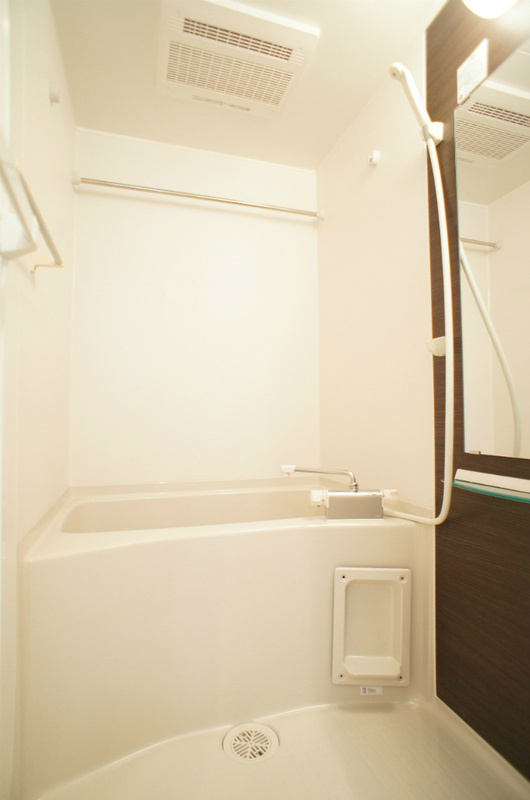 リブリ・TS湘南台の浴室