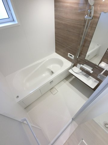 シャイングレイスの浴室