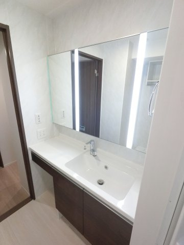 シャイングレイスの独立洗面台