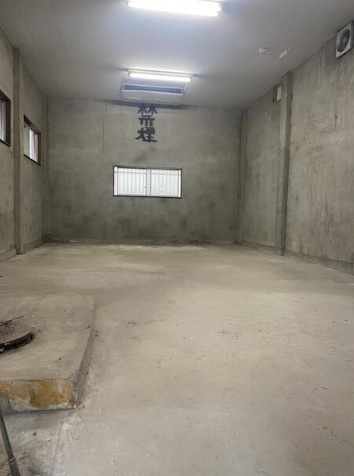 豊島区南大塚３丁目の倉庫の内装