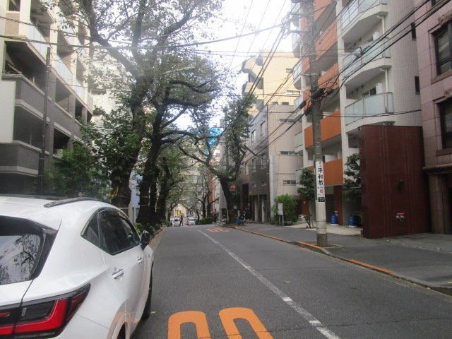 豊島区南大塚３丁目の倉庫