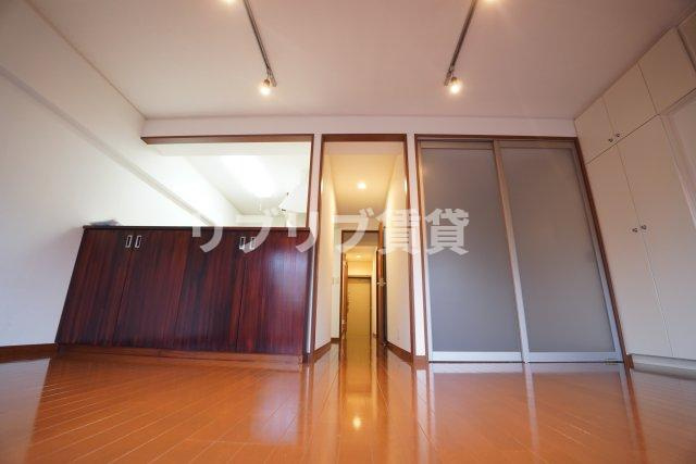 コープ桜木町の居間・リビング