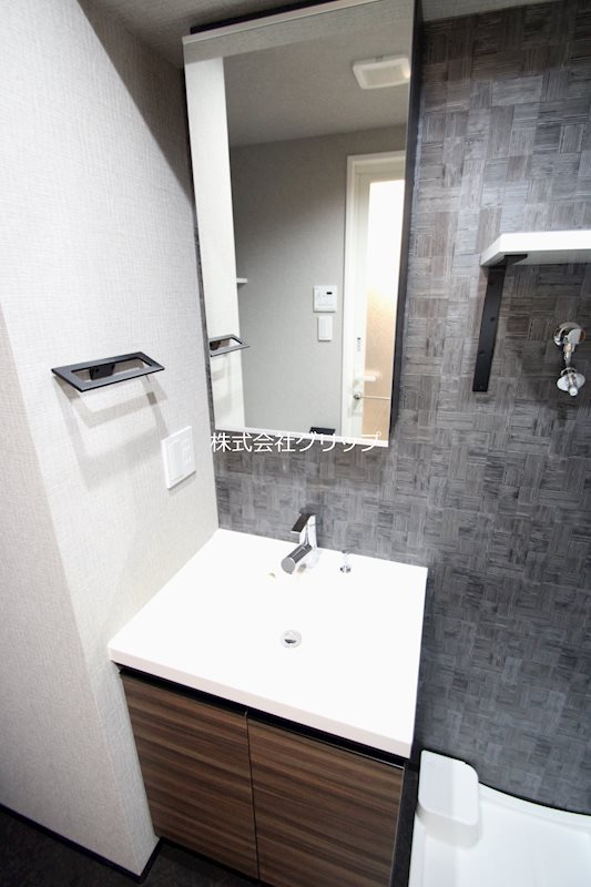 Le'a MARKS横濱の独立洗面台