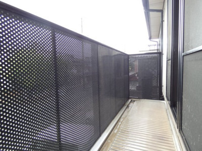 【バルコニー】 | スターハイツ | バルコニー付きです