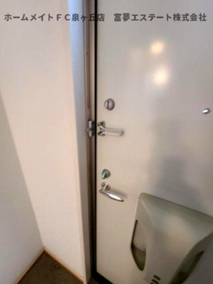 【玄関】 | サウスメゾン秋桜 | ※イメージ　同物件別号室の写真