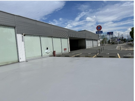 大阪府堺市南区岩室　工場の外観