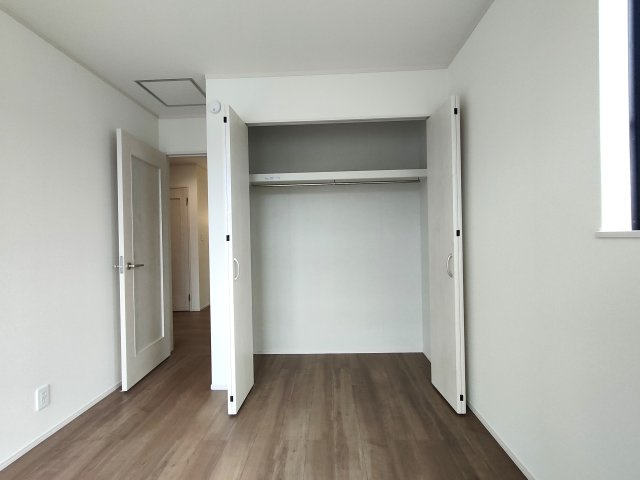 三郷市　鷹野1丁目　新築戸建　全2棟の収納|十分な収納スペースがあります