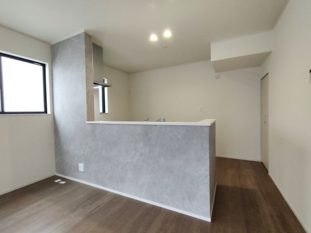 三郷市　鷹野1丁目　新築戸建　全2棟のキッチン|使いやすいキッチンです